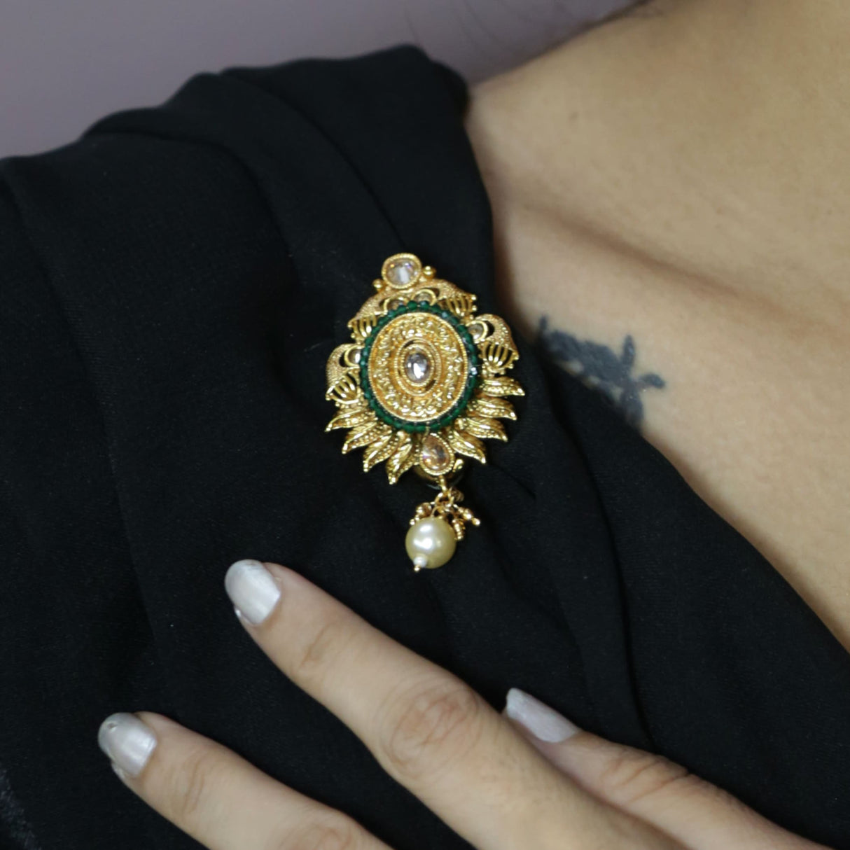 Golden sari brooch indian saree lehenga safety pin jewelry