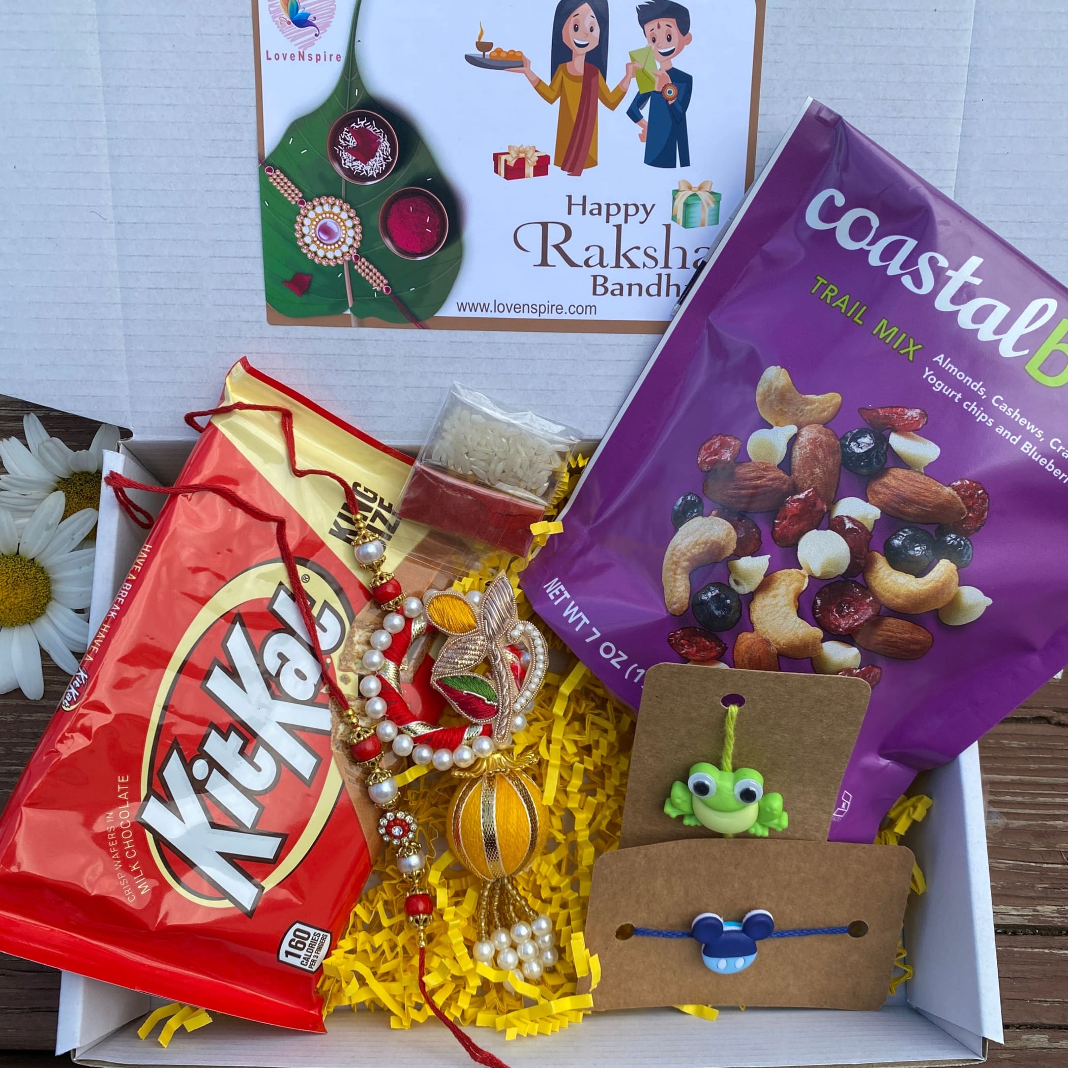 Rakhi hamper gift for family brother set raksha bandhan