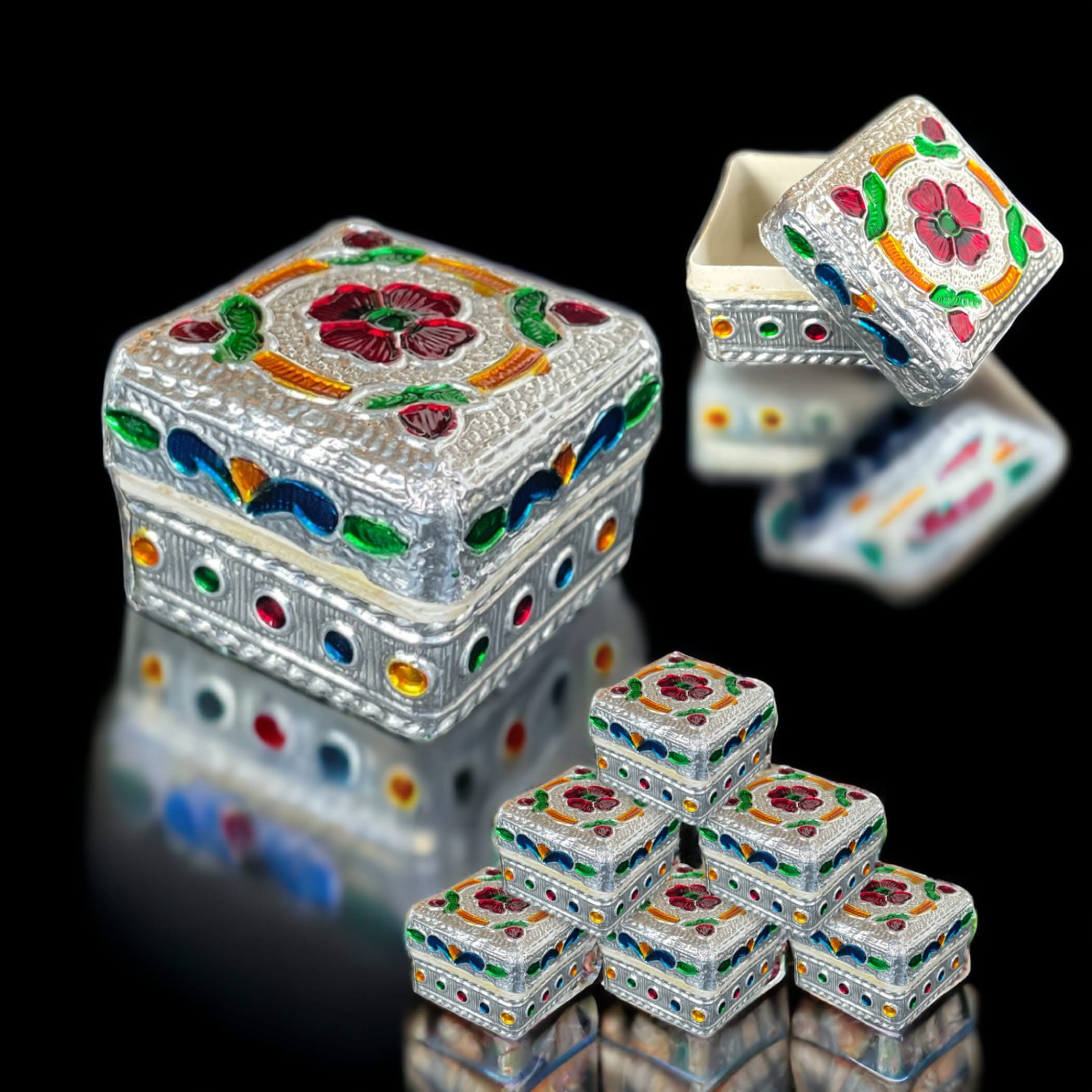 Small golden / silver kumkum holder jewelry box pooja return