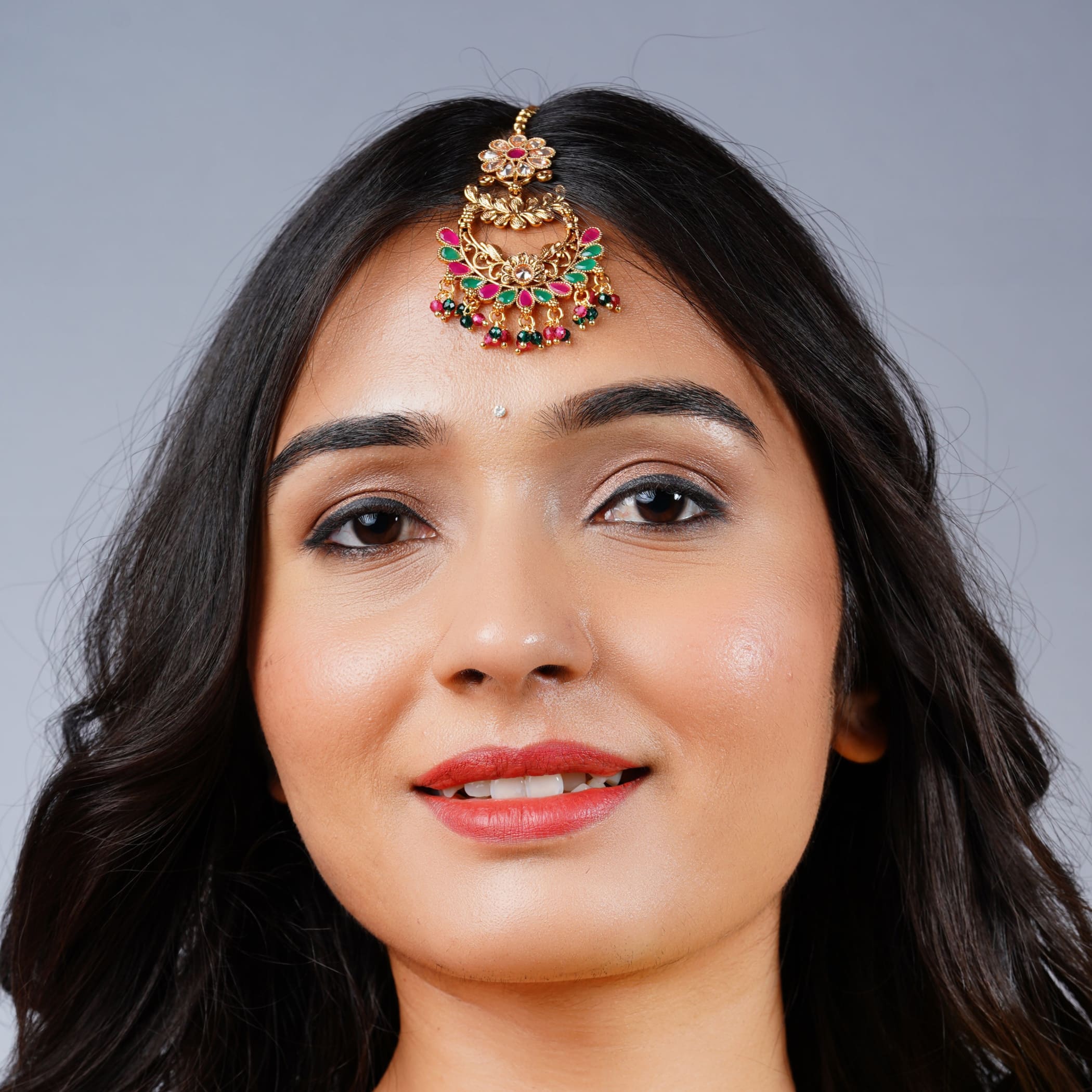 Gold plated chand tika maang tikka pakistani jewelry jhoomer