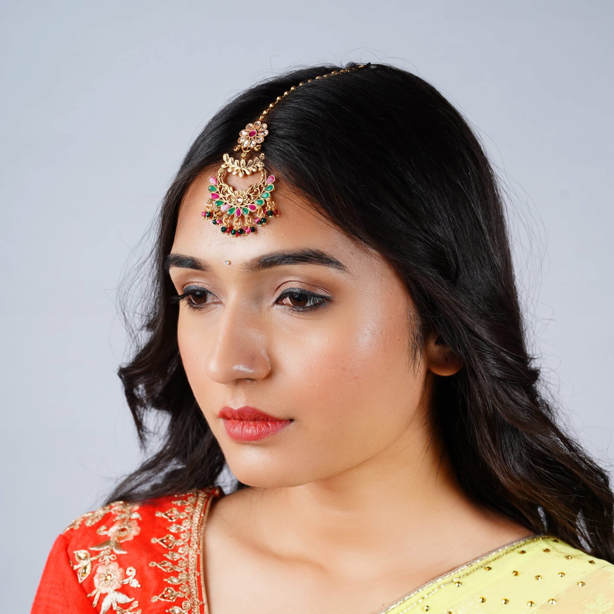 Gold plated chand tika maang tikka pakistani jewelry jhoomer